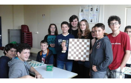 Echecs et mat : Valentin remporte le tournoi au collège