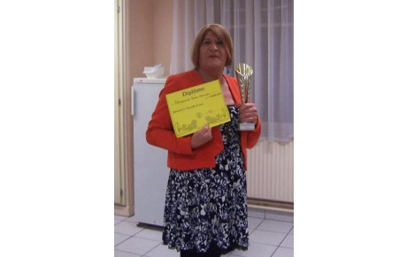 Daniella PIGEON, Championne de France , de la catégorie féminine,du Jeu de Dames 144 cases